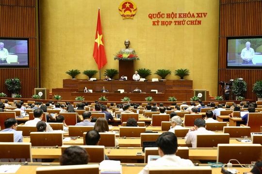 Quốc hội bầu Chủ tịch Hội đồng bầu cử quốc gia; miễn nhiệm chức vụ Phó Thủ tướng