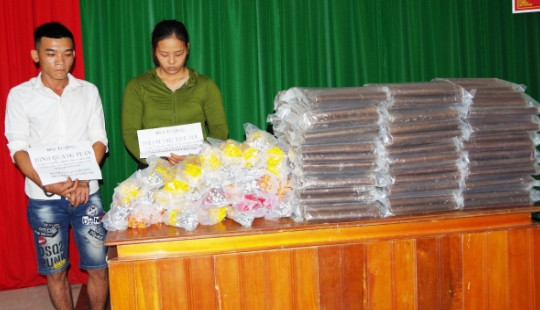 Đôi nam nữ vận chuyển gần 100kg thuốc nổ