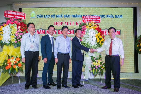 CLB Nhà báo Thành Nam - Nơi giao lưu, gắn bó những người con quê hương Nam Định