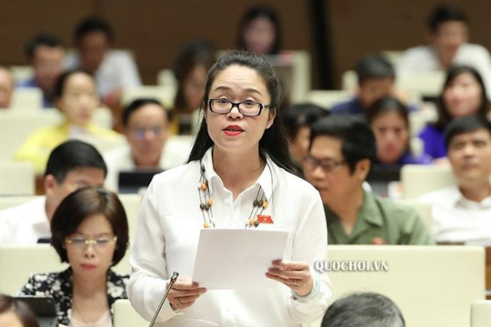 Đại biểu quốc hội nói gì về việc dạy trực tuyến giai đoạn covid-19?