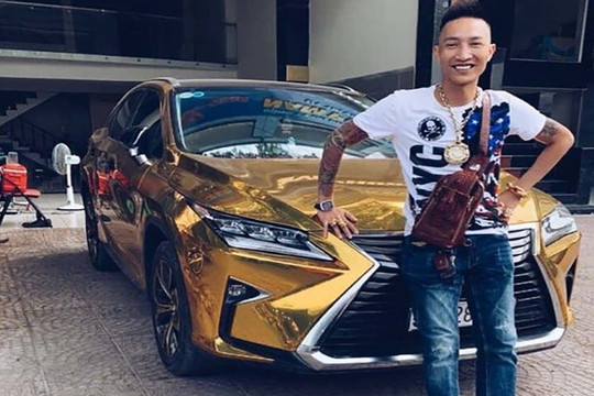 Công an TP Hồ Chí Minh thông báo truy tìm Huấn "hoa hồng'