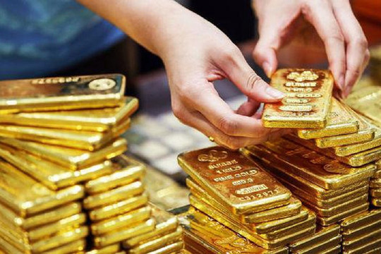 Giá vàng hôm nay 16/6: Sụt giảm cùng chứng khoán