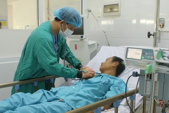 Ghép thận thành công cho 2 bệnh nhân suy thận mạn