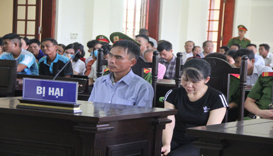 Đớn đau tột cùng bà nội giết cháu để "trị" con trai