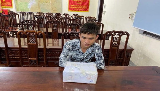 Bắt đối tượng cung cấp thuộc lắc cho quán bar, karaoke
