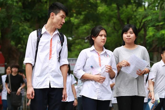 Bộ GD-ĐT chính thức thông tin về việc xét tốt nghiệp THPT cho học sinh lớp 12 học lớp chuyên tiếng Hàn