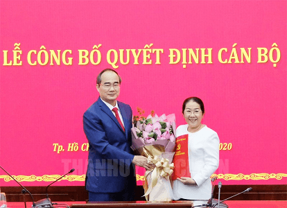 Trao quyết định nghỉ hưu cho Phó Bí thư Thành ủy TPHCM Võ Thị Dung