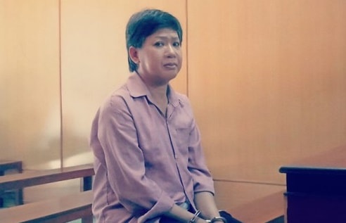 Gạ khách Tây "vui vẻ" để trộm tài sản