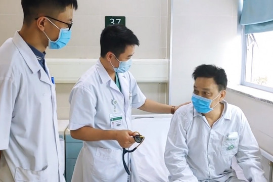 15 lần sốc điện cứu bệnh nhân chỉ còn 0,01% cơ hội sống