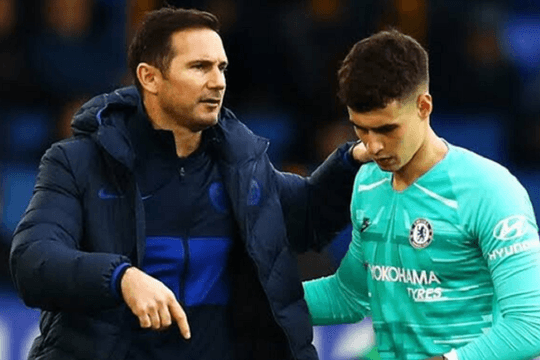Petr Cech tiến cử, Chelsea sắp có thủ môn mới thay Kepa