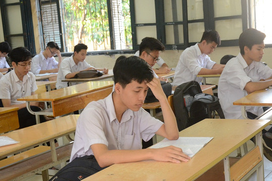 Ma trận đề thi toán vào trường THPT chuyên ĐH Sư phạm Hà Nội  được bố trí như thế nào?