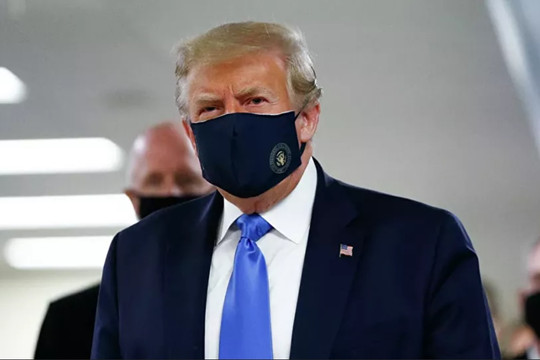 Tổng thống Trump sẽ là người đầu tiên tiêm vaccine ngừa COVID-19 ở Mỹ