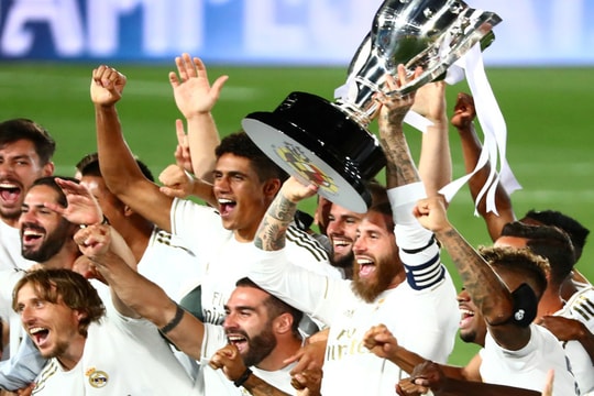Real Madrid cải tổ đội hình sau lần thứ 34 nâng cao chức vô địch La Liga