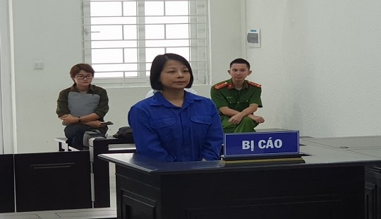 Lừa mua điện thoại, cựu cán bộ ngân hàng chiếm đoạt hơn 54 tỷ đồng