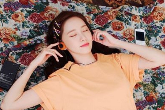 Mix áo phông vừa đẹp vừa hút mắt như sao Hàn