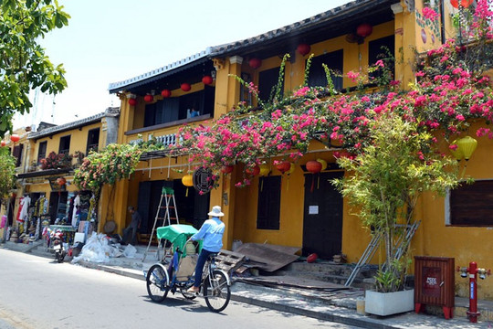 Hội An cách ly xã hội từ 0h ngày 31/7