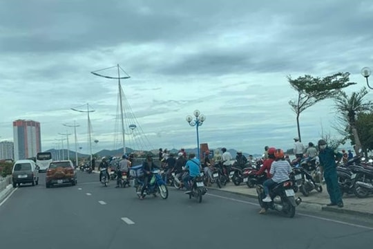 Để lại thư tuyệt mệnh, người đàn ông nhảy cầu tự tử