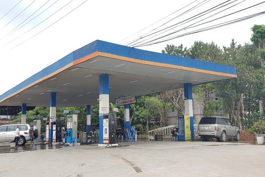 Thạch Thất, Hà Nội: Gần hai thập kỷ không cưỡng chế nổi... một cây xăng?
