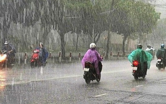 Bắc Bộ có mưa dông mạnh, đề phòng lốc, sét và gió giật