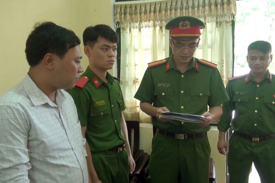 Kế toán trường lập khống hồ sơ, tham ô hơn 1 tỷ đồng