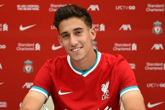 Liverpool chiêu mộ hậu vệ trái Kostas Tsimikas