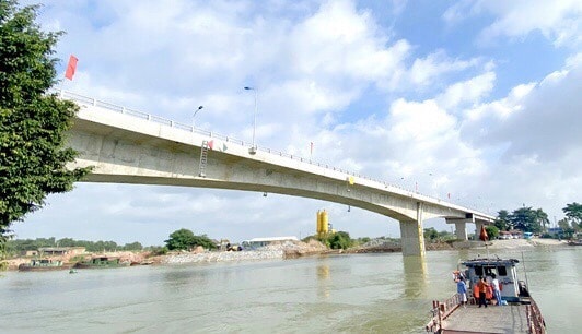 Tìm thấy xác nữ nạn nhân để lại thư tuyệt mệnh nhảy sông tự tử