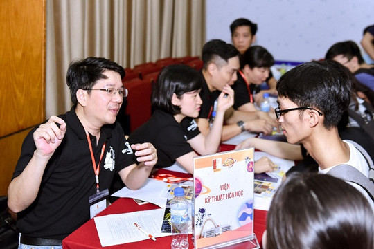 Hơn 5.600 thí sinh tham gia bài kiểm tra tư duy của Trường ĐH Bách khoa Hà Nội
