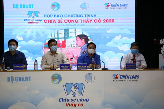 Họp báo chương trình “Chia sẻ cùng thầy cô năm 2020”