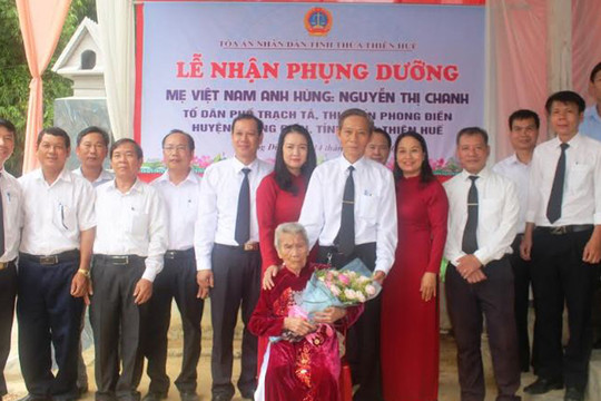 TAND tỉnh Thừa Thiên-Huế tổ chức Lễ nhận phụng dưỡng Mẹ Việt Nam Anh hùng