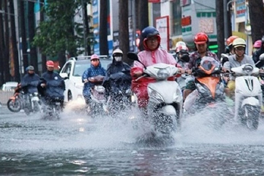 Cả nước có mưa dông, đề phòng lốc, sét, mưa đá từ 17/8 đến 26/8