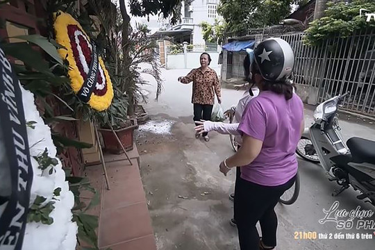 "Lựa chọn số phận" tập 42: Thẩm phán Cường nhận được vòng hoa khi sắp xử vụ đánh bạc của các quan chức