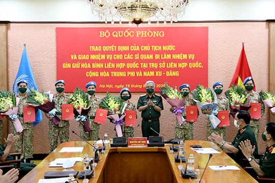Quyết định của Chủ tịch nước: 10 sĩ quan Quân đội lên đường gìn giữ hòa bình Liên hợp quốc