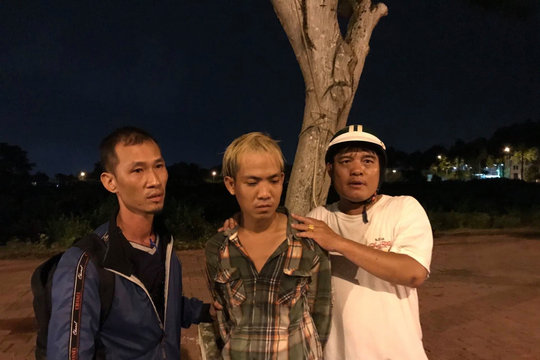 Rượt đuổi bắt kẻ ăn cắp ảnh "nóng", tống tiền gái trẻ 3.000 USD