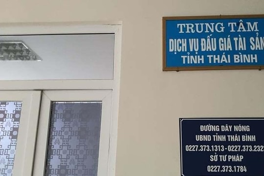 PGĐ Trung tâm Dịch vụ đấu giá tài sản bị bắt vì đánh bạc