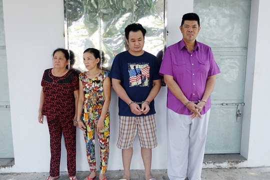 Bắt 4 đối tượng bán số đề ăn thua bằng tiền