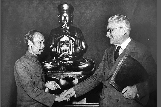 Ngoại giao Việt Nam: 75 năm đồng hành cùng dân tộc, phụng sự Tổ quốc, phụng sự nhân dân