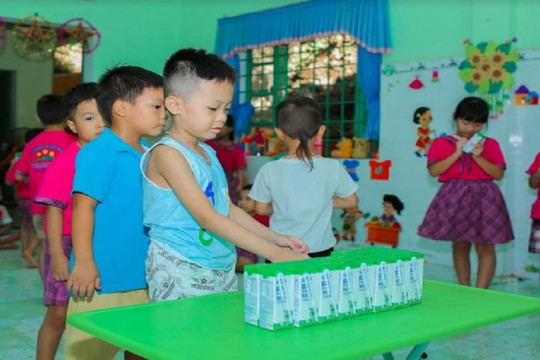 Chương trình sữa học đường sẵn sàng các phương án cho ngày tựu trường năm học mới