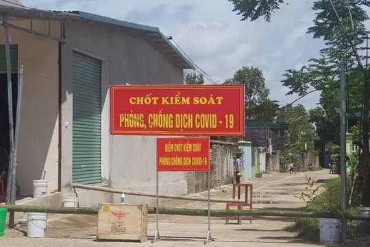 Đình chỉ Trưởng Trạm y tế Quảng Lộc do lơ là phòng dịch