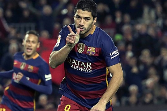 Suarez quyết tâm dứt áo Barca để làm đồng đội Ronaldo