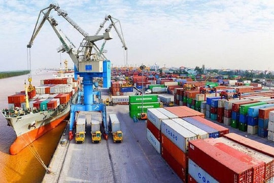 Cả nước xuất siêu gần 12 tỷ USD trong 8 tháng