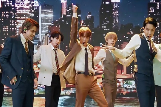 Dynamite của BTS chính thức là Quán quân của BXH Billboard Hot 100