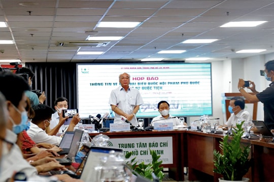 Xem xét trách nhiệm của ông Phạm Phú Quốc tại 2 công ty trước khi giải quyết đơn thôi việc