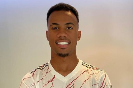 Arsenal chính thức chào đón tân binh Gabriel Magalhaes