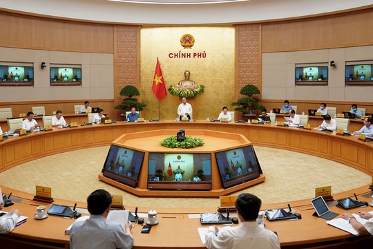 Chính phủ ra Nghị quyết phiên họp chuyên đề xây dựng pháp luật tháng 8