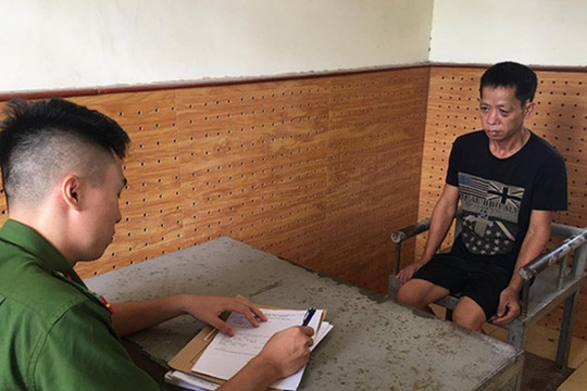 Khởi tố nghịch tử nghiện rượu, thường xuyên đánh đập cha mẹ
