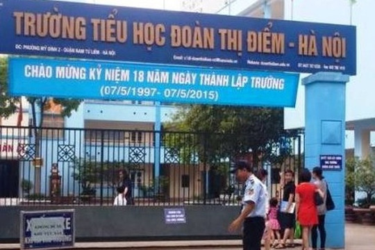 Hà Nội: Trường tiểu học bỏ quên học sinh lớp 3 trên xe đưa đón