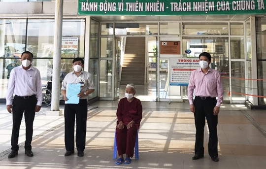 Bệnh nhân mắc Covid-19 lớn tuổi nhất Việt Nam khỏi bệnh