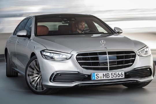 Mercedes S-class dùng công nghệ đánh lái bánh sau