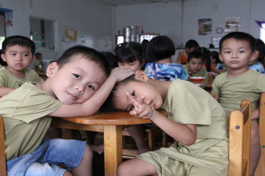 Những lớp học đặc biệt trong các nhà máy ở Bình Dương