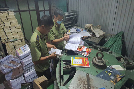 Phát hiện, thu giữ 60.000 quyển sách giáo khoa giả